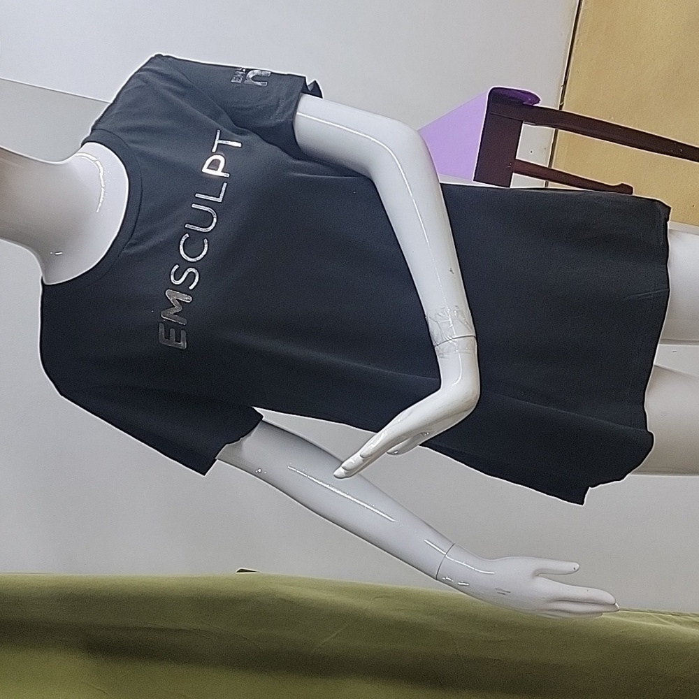 Emsculpt Neo Black Short Sleeve TShirt Size Large/XL